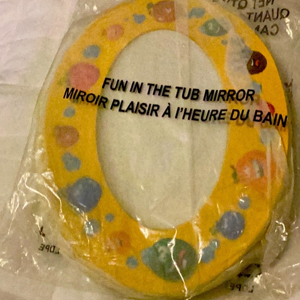 Avon Fun In The Tub Mirror